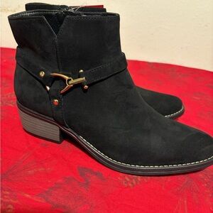 White Mountain Black Ankle Booties with Gold Accents